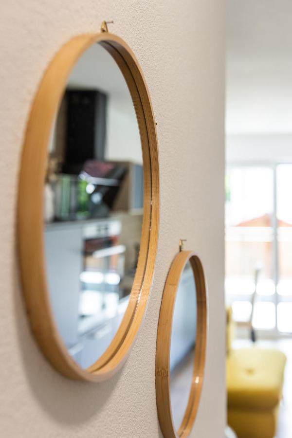 Unique: Zentrumsnahe 2 Zimmerwohnung In Villingen Mit Netflix 1 Og エクステリア 写真