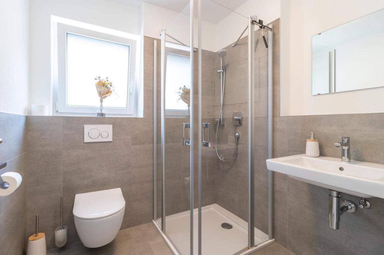 Unique: Zentrumsnahe 2 Zimmerwohnung In Villingen Mit Netflix 1 Og エクステリア 写真